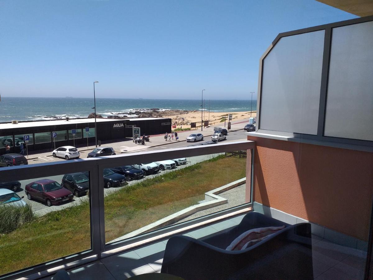 H2Oporto Beachfront Apartment Vila Nova de Gaia Bagian luar foto